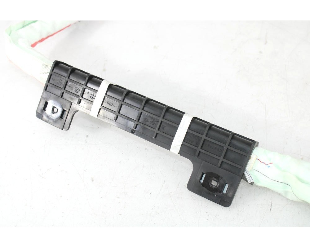 Recambio de airbag cortina delantero derecho para hyundai tucson (tl, tle) 1.7 crdi referencia OEM IAM 85020D7000  