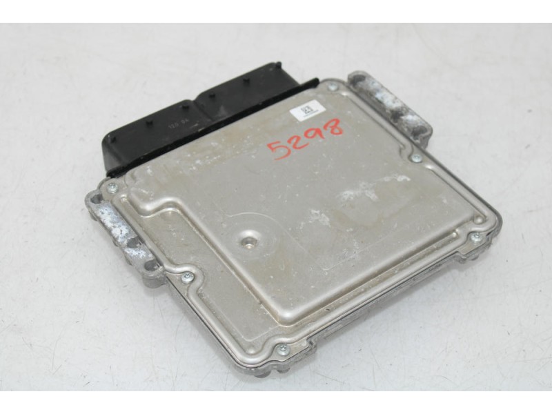 Recambio de centralita motor uce para hyundai tucson (tl, tle) 1.7 crdi referencia OEM IAM 391402ABB0  