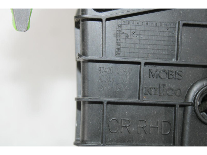 Recambio de rejilla aireadora para hyundai tucson (tl, tle) 1.7 crdi referencia OEM IAM 84740D7900  