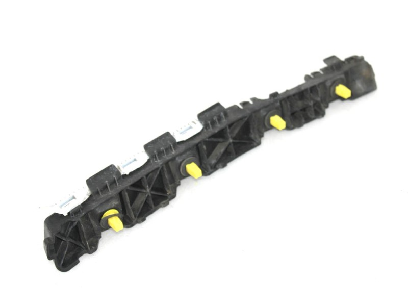 Recambio de soporte paragolpes trasero izquierdo para hyundai tucson (tl, tle) 1.7 crdi referencia OEM IAM 86615D7000  