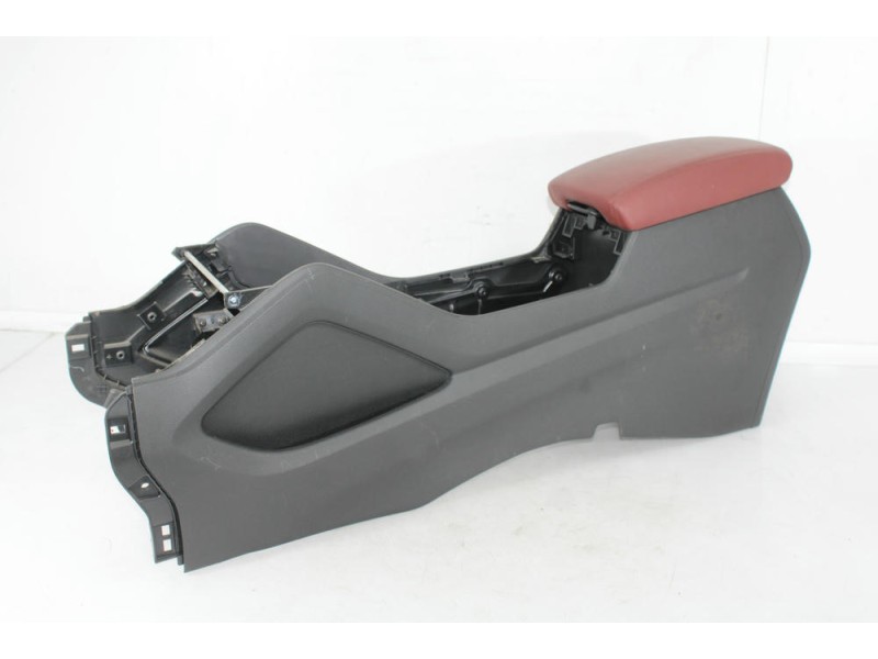 Recambio de consola central para hyundai tucson (tl, tle) 1.7 crdi referencia OEM IAM 84678D750 / 84612D7501  