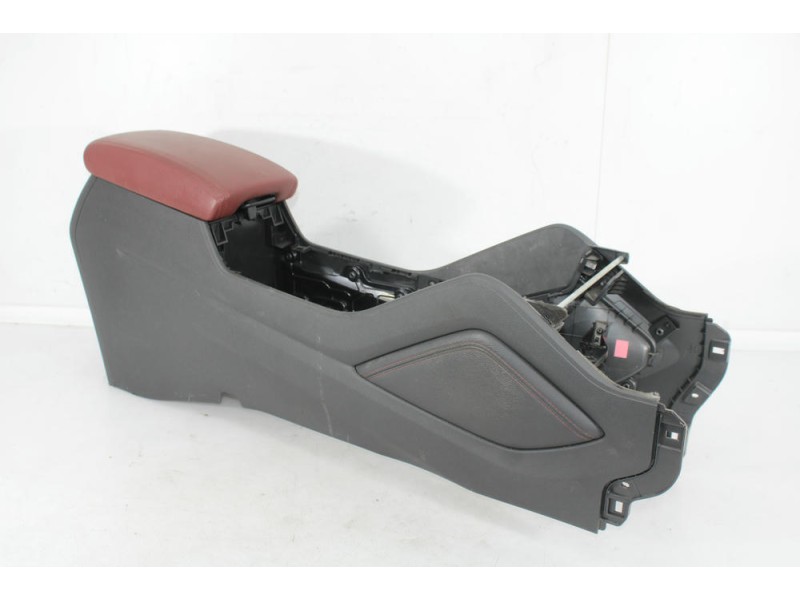 Recambio de consola central para hyundai tucson (tl, tle) 1.7 crdi referencia OEM IAM 84678D750 / 84612D7501  