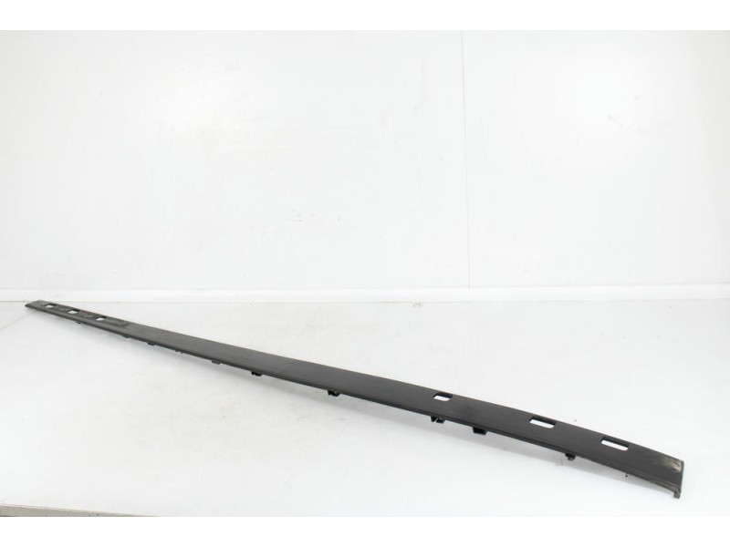 Recambio de moldura exterior izquierda para hyundai tucson (tl, tle) 1.7 crdi referencia OEM IAM   