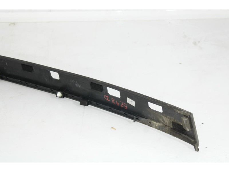 Recambio de moldura exterior derecha para hyundai tucson (tl, tle) 1.7 crdi referencia OEM IAM   