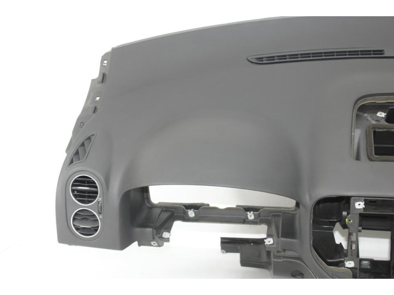 Recambio de salpicadero para volkswagen golf plus v (5m1, 521) 1.9 tdi referencia OEM IAM 5M1857669  