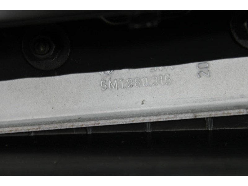 Recambio de salpicadero para volkswagen golf plus v (5m1, 521) 1.9 tdi referencia OEM IAM 5M1857669  