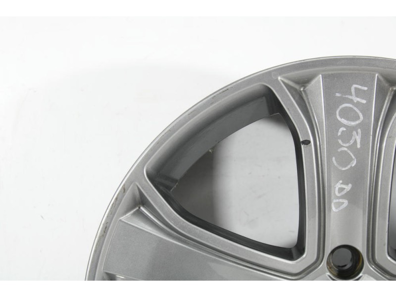 Recambio de llanta para land rover range rover sport v6 td s referencia OEM IAM 9H3M-1007-DAM  