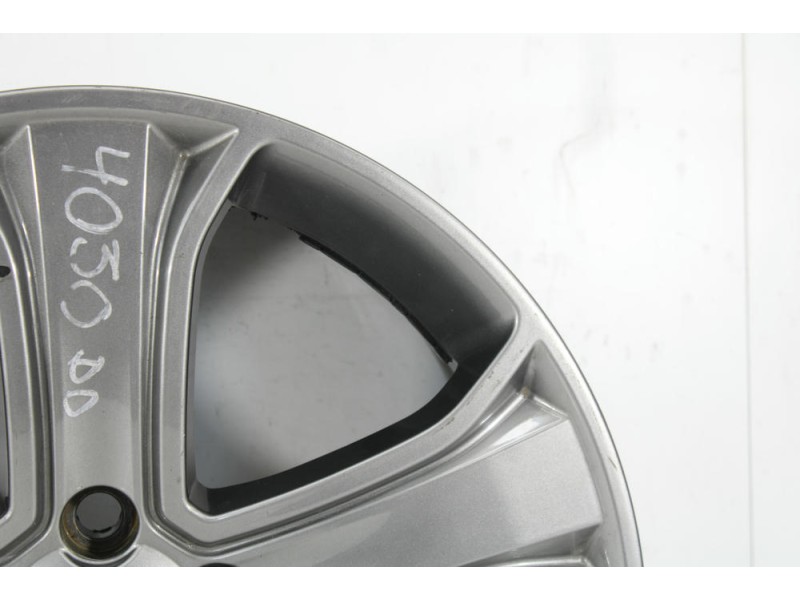 Recambio de llanta para land rover range rover sport v6 td s referencia OEM IAM 9H3M-1007-DAM  