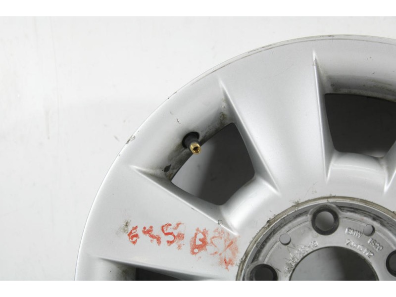 Recambio de llanta para bmw 5 (e39) 520 d referencia OEM IAM 675176313  