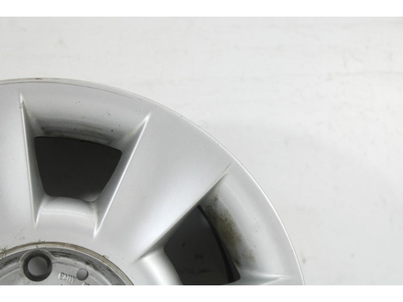Recambio de llanta para bmw 5 (e39) 520 d referencia OEM IAM 675176313  