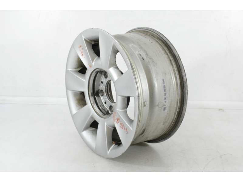 Recambio de llanta para bmw 5 (e39) 520 d referencia OEM IAM 675176313  