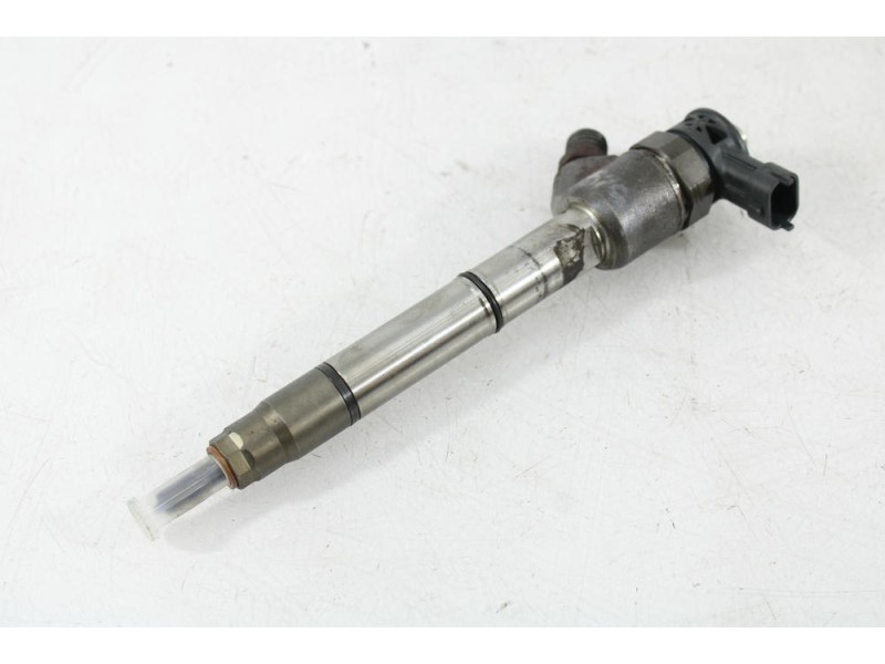 Recambio de inyector para hyundai tucson (tl, tle) 1.7 crdi referencia OEM IAM 33802A610  