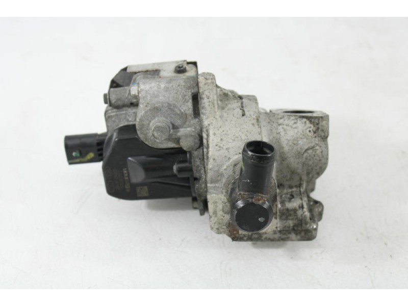 Recambio de valvula egr para hyundai tucson (tl, tle) 1.7 crdi referencia OEM IAM 284102A600  