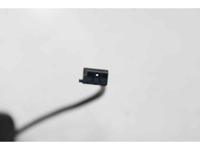 Recambio de anclaje cinturon trasero izquierdo para bmw 5 (f10) 520 d referencia OEM IAM 724327504  