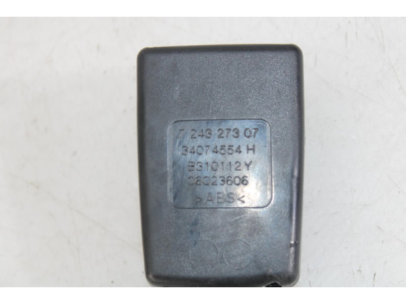 Recambio de anclaje cinturon trasero para bmw 5 (f10) 520 d referencia OEM IAM 724327307  