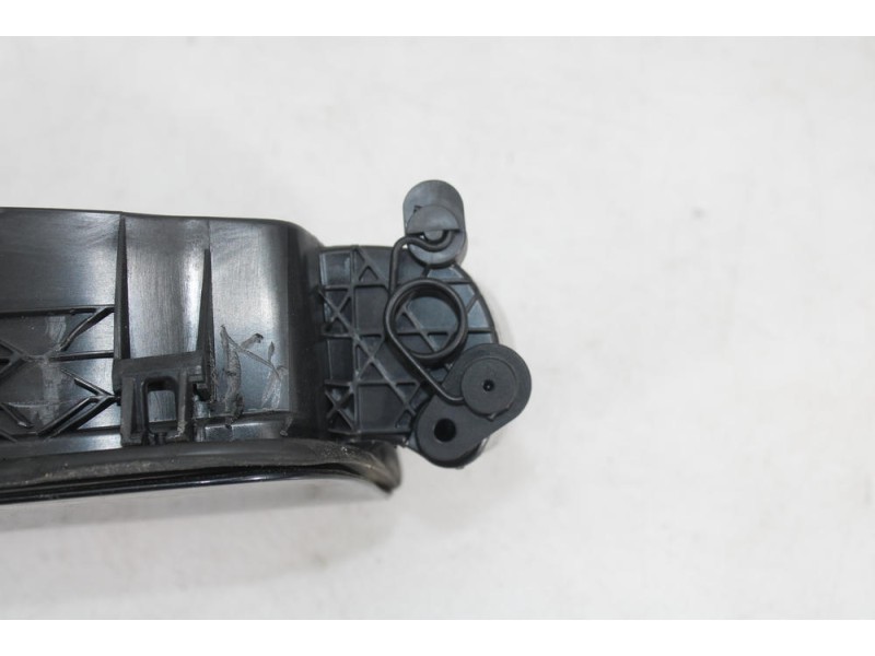 Recambio de tapa exterior combustible para bmw 5 (f10) 520 d referencia OEM IAM 7218336  