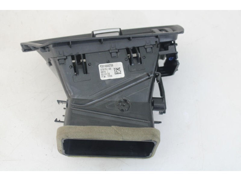 Recambio de rejilla aireadora para bmw 5 (f10) 520 d referencia OEM IAM F3916688708  