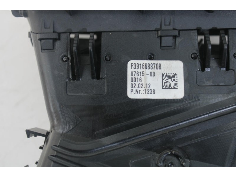 Recambio de rejilla aireadora para bmw 5 (f10) 520 d referencia OEM IAM F3916688708  