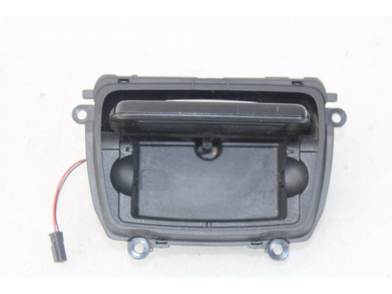 Recambio de cenicero para bmw 5 (f10) 520 d referencia OEM IAM 51169206347  