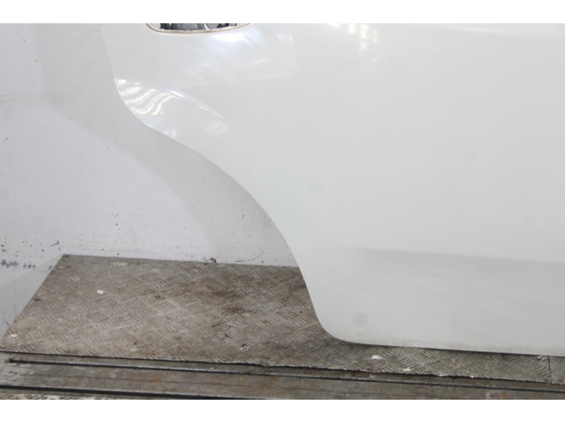 Recambio de puerta trasera derecha para fiat punto (199_) 1.4 (199axb1a, 199bxb1a, 199bxb11, 199axb11) referencia OEM IAM   