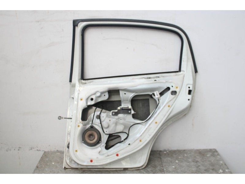 Recambio de puerta trasera derecha para fiat punto (199_) 1.4 (199axb1a, 199bxb1a, 199bxb11, 199axb11) referencia OEM IAM   