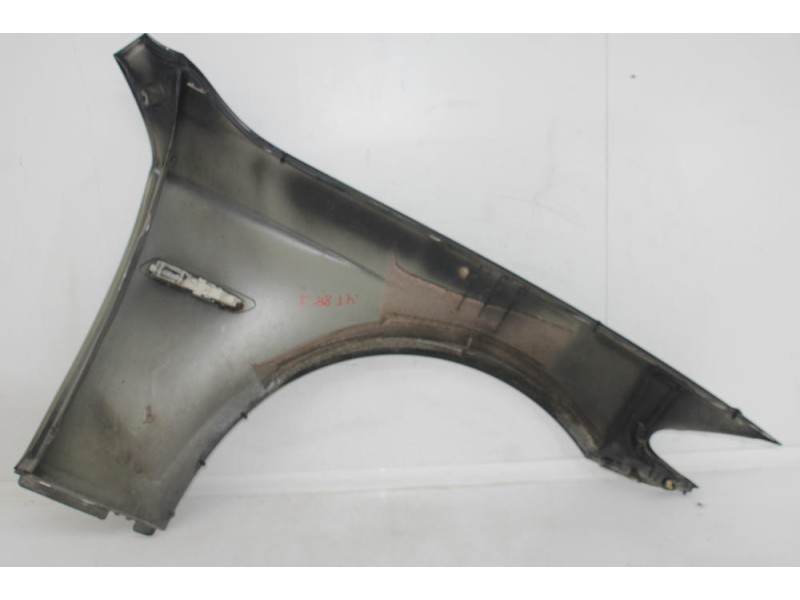 Recambio de aleta delantera izquierda para bmw 5 (f10) 520 d referencia OEM IAM   