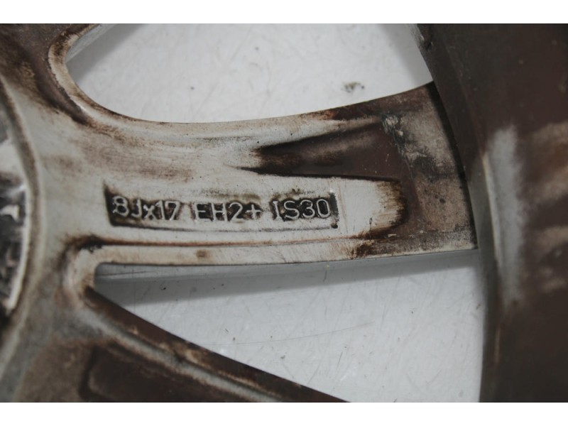 Recambio de llanta para bmw 5 (f10) 520 d referencia OEM IAM 6780720  /2  