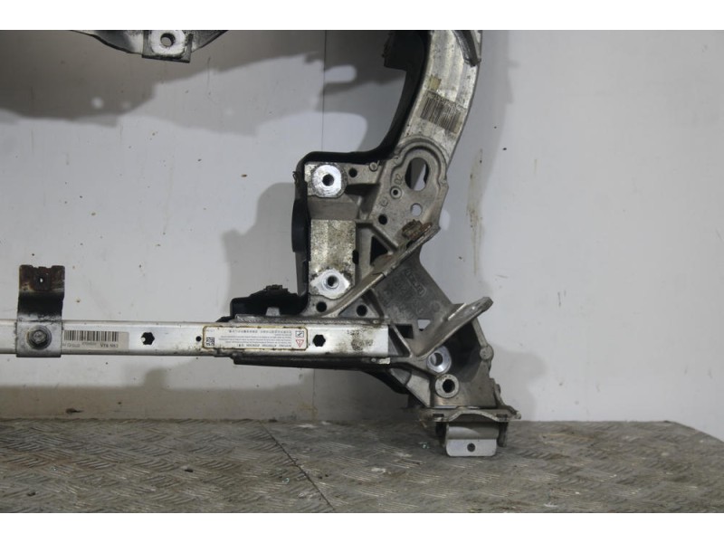 Recambio de puente delantero para bmw 5 (f10) 520 d referencia OEM IAM 6796692  