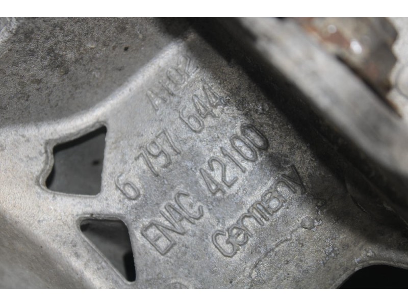 Recambio de puente delantero para bmw 5 (f10) 520 d referencia OEM IAM 6796692  