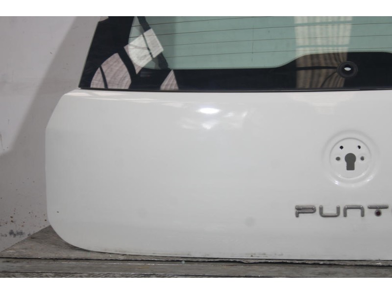 Recambio de porton trasero para fiat punto (199_) 1.4 (199axb1a, 199bxb1a, 199bxb11, 199axb11) referencia OEM IAM   