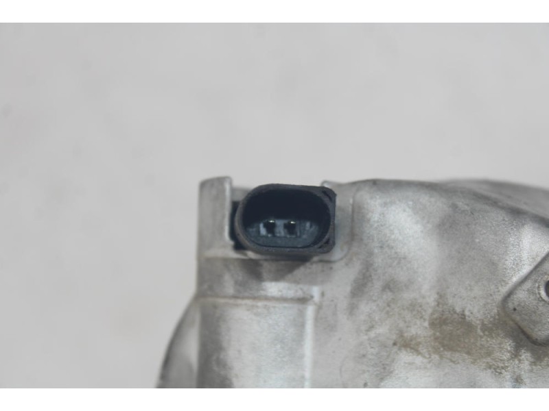 Recambio de compresor aire acondicionado para volkswagen polo v (6r1, 6c1) 1.4 gti referencia OEM IAM 1583155  