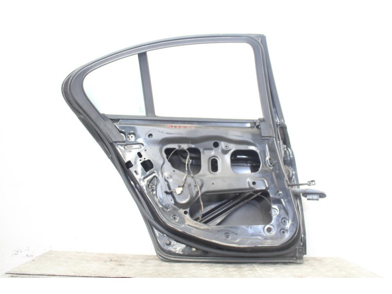 Recambio de puerta trasera izquierda para bmw 5 (f10) 520 d referencia OEM IAM   
