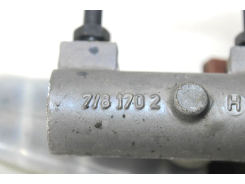 Recambio de servofreno para hyundai i20 i (pb, pbt) 1.2 referencia OEM IAM 585001J200  