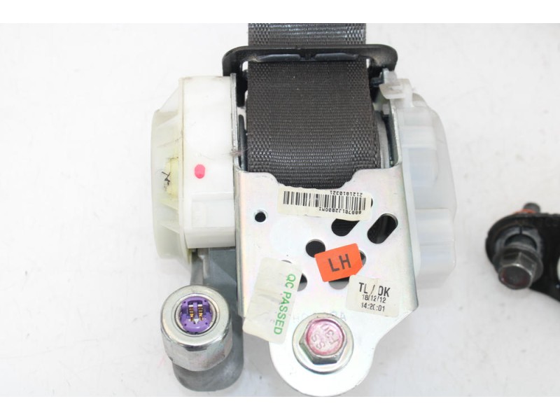 Recambio de cinturon seguridad delantero izquierdo para hyundai i20 i (pb, pbt) 1.2 referencia OEM IAM 88870801J200  