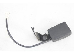 Recambio de anclaje cinturon trasero para hyundai i20 i (pb, pbt) 1.2 referencia OEM IAM 12122401  