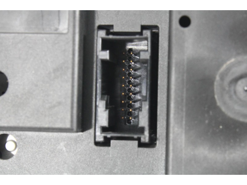 Recambio de cuadro instrumentos para bmw serie 1 berlina (e81/e87) 120d referencia OEM IAM 25811510  