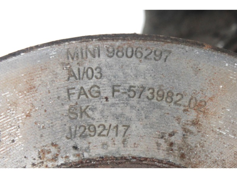 Recambio de mangueta delantera derecha para mini mini paceman (r61) cooper d referencia OEM IAM 9806297  