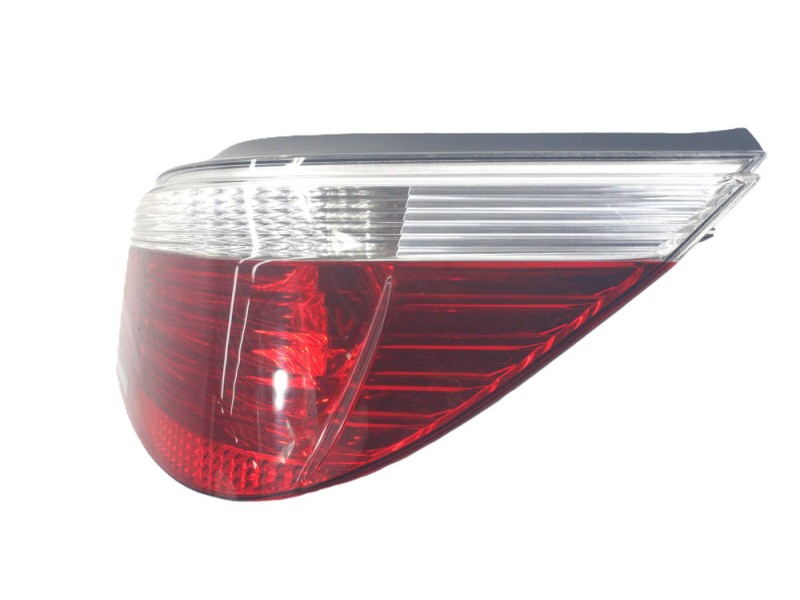 Recambio de piloto trasero derecho para bmw 5 (e60) 530 d referencia OEM IAM 6910768  