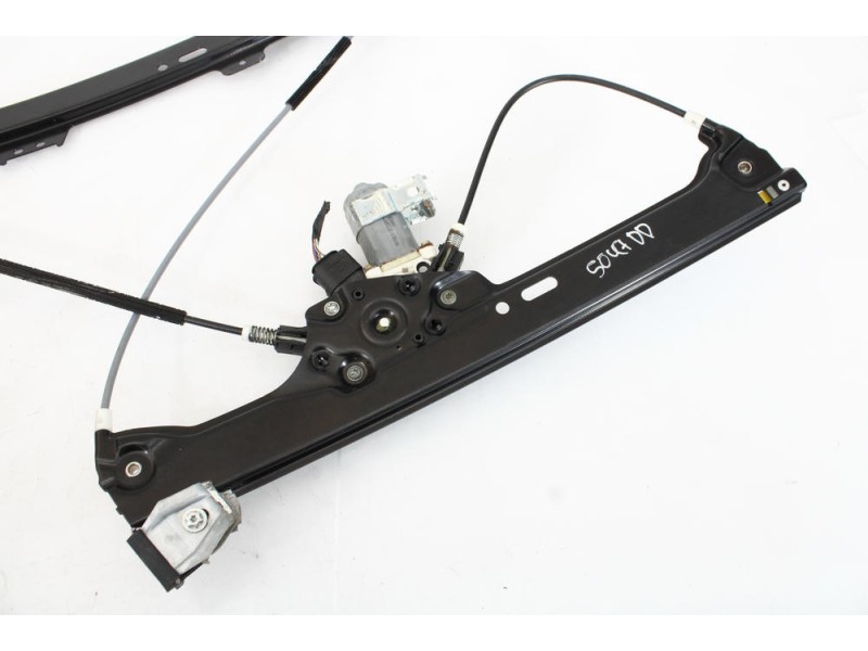 Recambio de elevalunas delantero derecho para bmw 5 (e60) 530 d referencia OEM IAM 7034352  