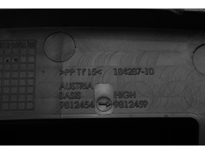 Recambio de moldura para mini mini paceman (r61) cooper d referencia OEM IAM 18428710  