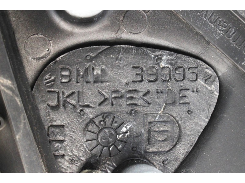 Recambio de espejo retrovisor izquierdo para bmw 5 (e60) 530 d referencia OEM IAM 010748  