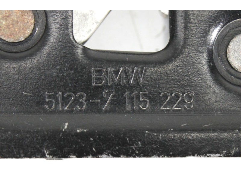 Recambio de cerradura capot para bmw 5 (e60) 530 d referencia OEM IAM 51237115228  