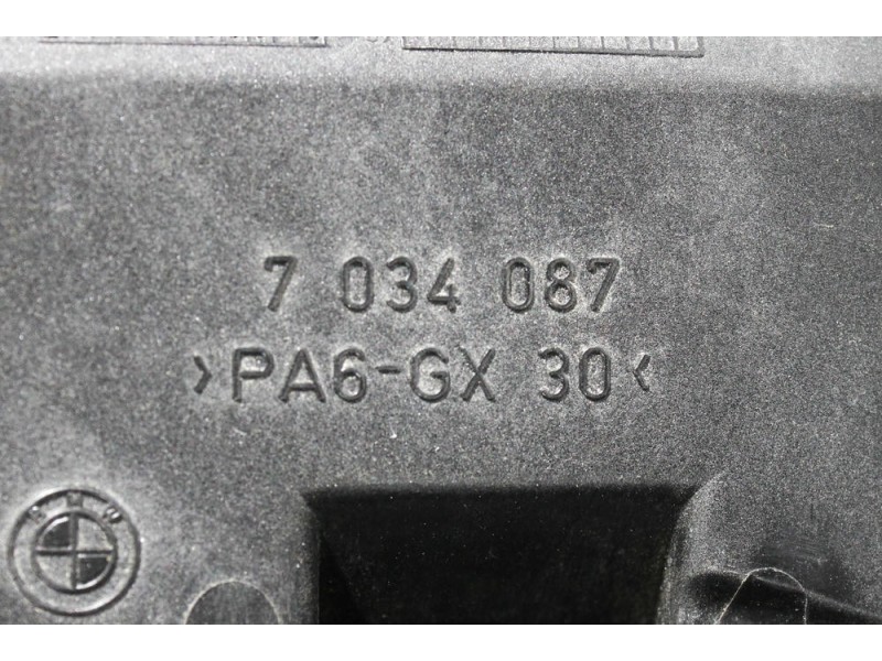 Recambio de apoyabrazos central para bmw 5 (e60) 530 d referencia OEM IAM 7034086  