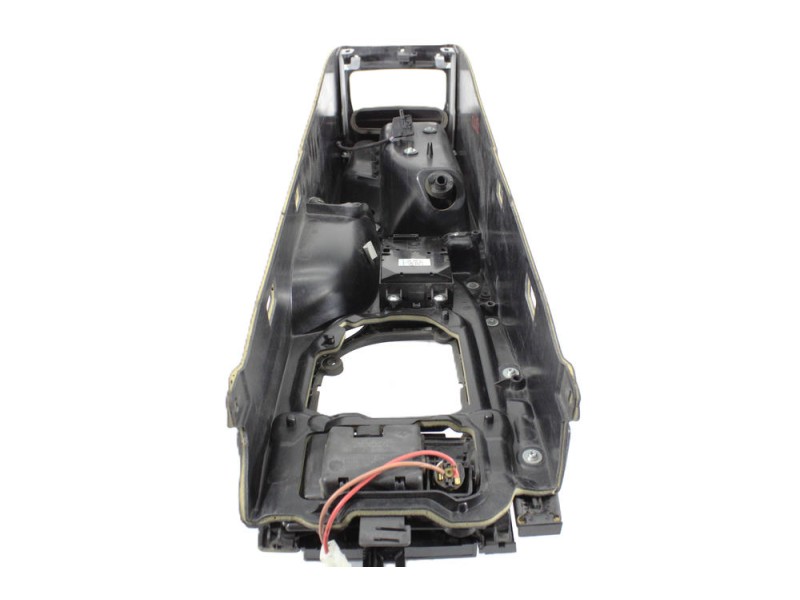 Recambio de apoyabrazos central para bmw 5 (e60) 530 d referencia OEM IAM 7034086  