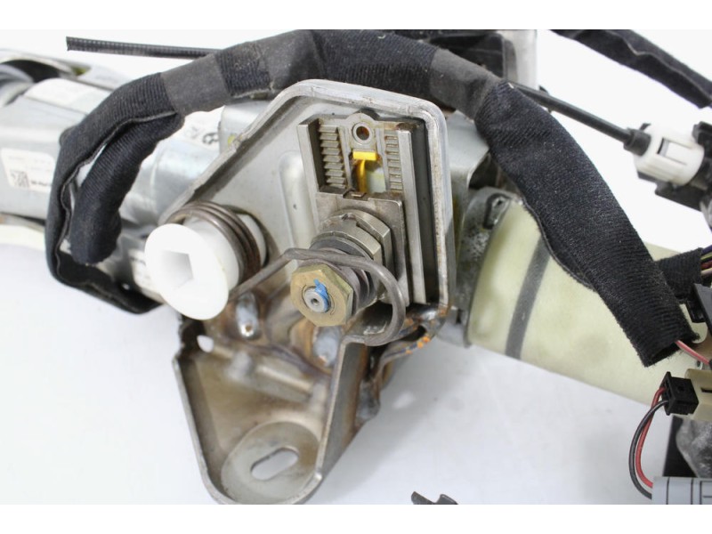 Recambio de columna direccion para bmw 5 (e60) 530 d referencia OEM IAM 6765860  