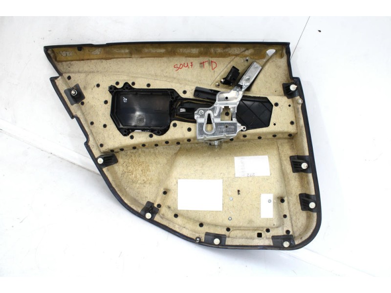 Recambio de guarnecido puerta trasera derecha para bmw 5 (e60) 530 d referencia OEM IAM 7079366  