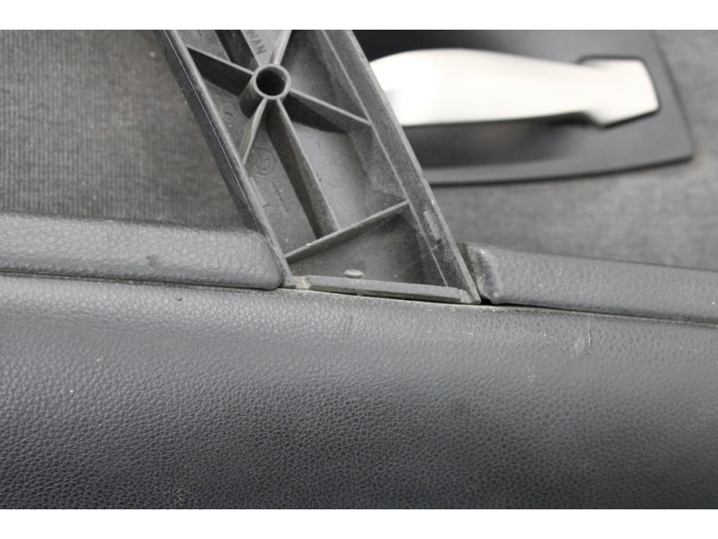 Recambio de guarnecido puerta trasera derecha para bmw 5 (e60) 530 d referencia OEM IAM 7079366  