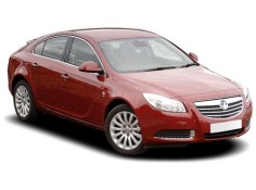 opel insignia berlina del año 2010
