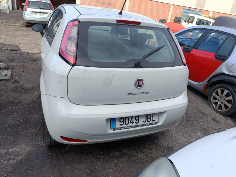 fiat punto (199_) del año 2014
