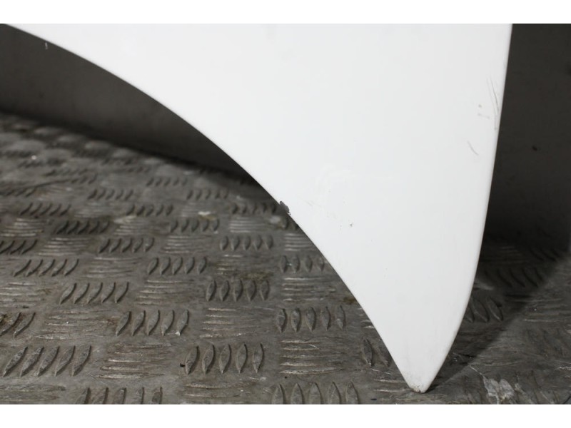 Recambio de capot para nissan terrano ii (r20) 2.7 tdi 4wd referencia OEM IAM   